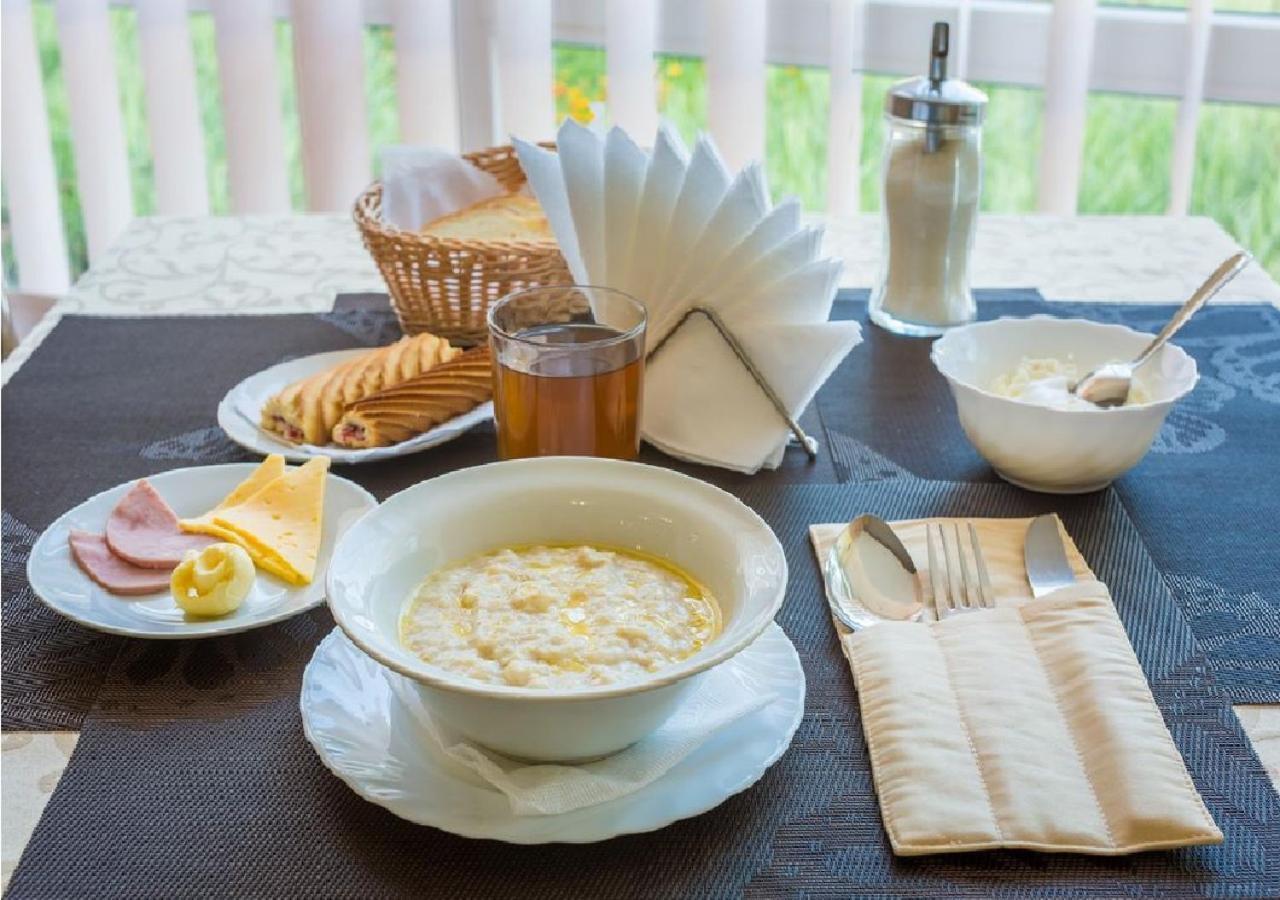 Breakfast в отелях. Завтраки в отелях. Комплексный завтрак в отеле. Континентальный завтрак в гостинице что это. Комплексные Завтраки в отелях.